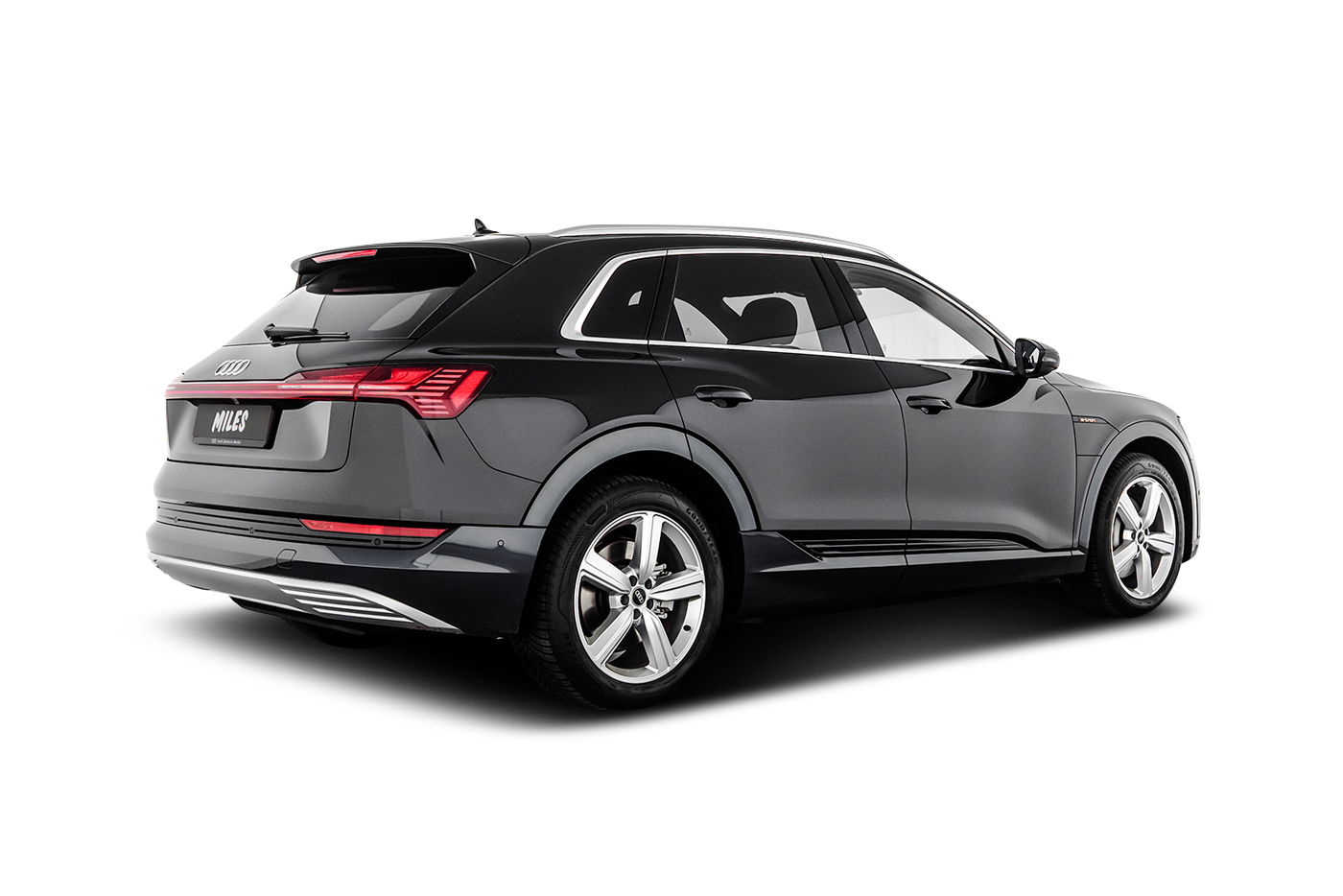 Audi_e-tron_diagonal_right Audi_e-tron_diagonal_right