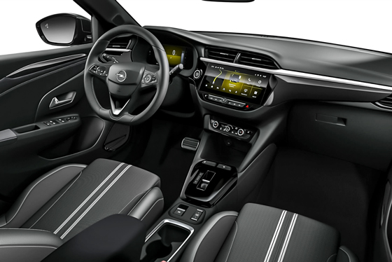 Opel-Corsa-GS_inside