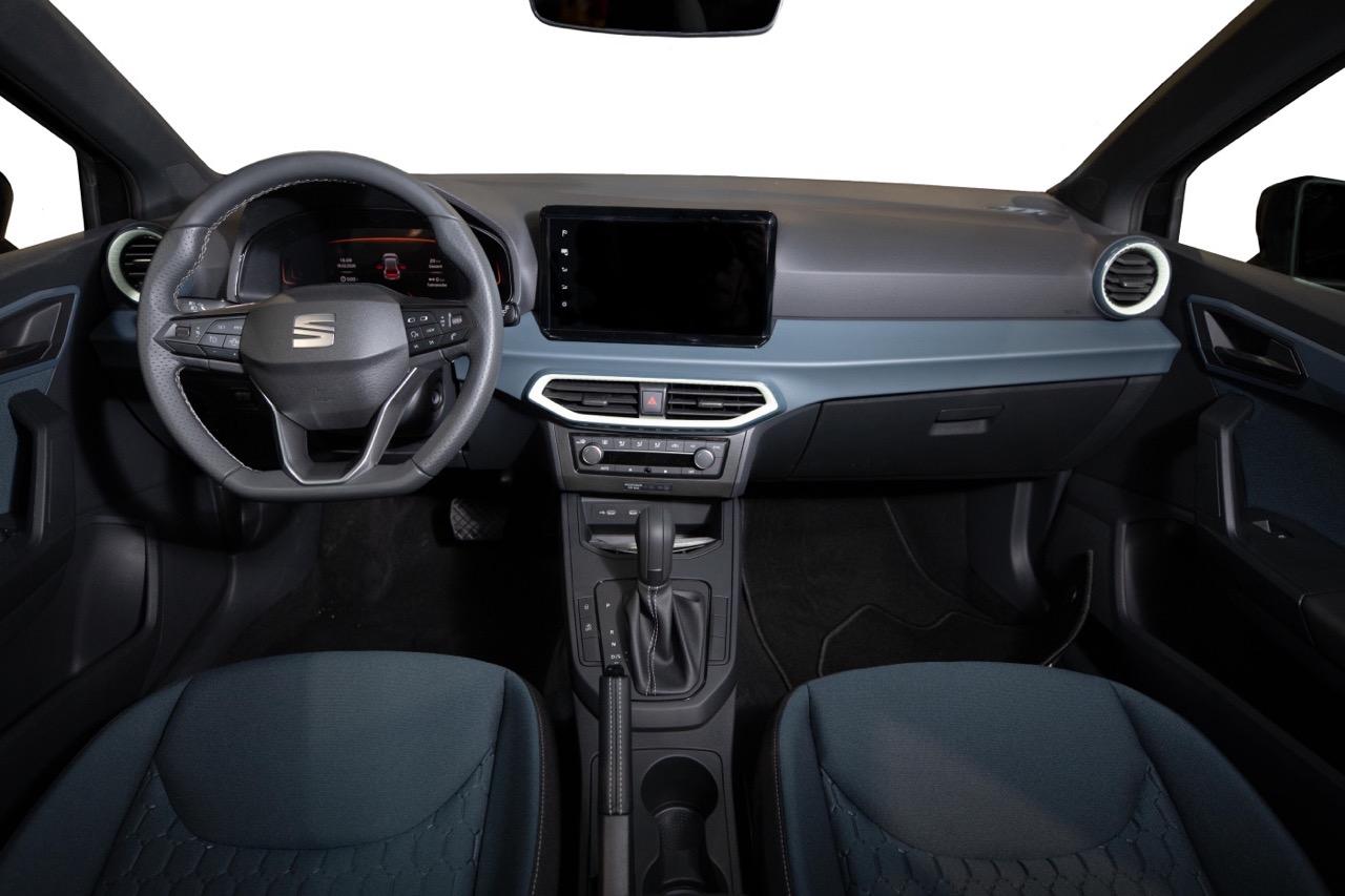 MILES_SEAT-Ibiza-1 1 Large