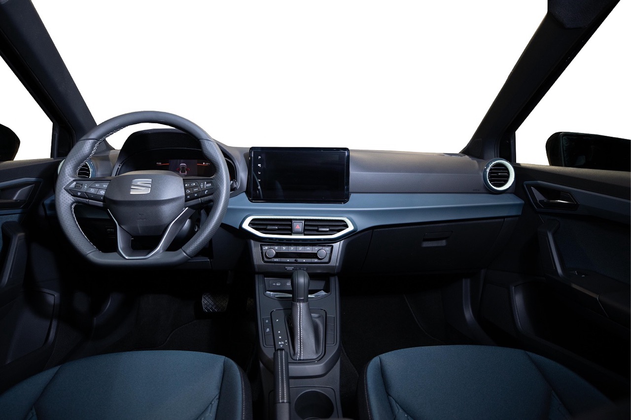 MILES_SEAT-Arona-1 1 Large